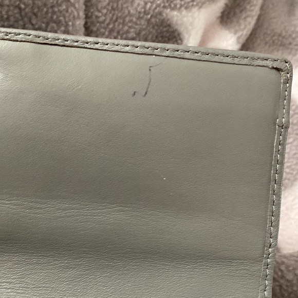 Gray coach wallet - Picture 4 of 4